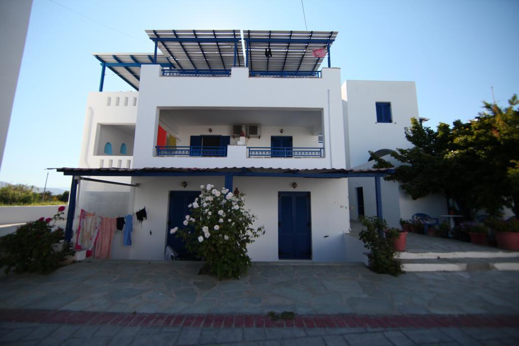 Studios Vagos 1 Άγιος Προκόπιος Εξωτερικό φωτογραφία